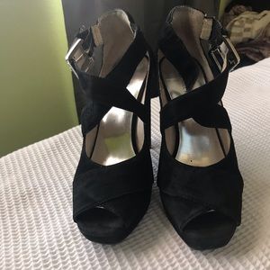 Michael Kors suede black heels size 7